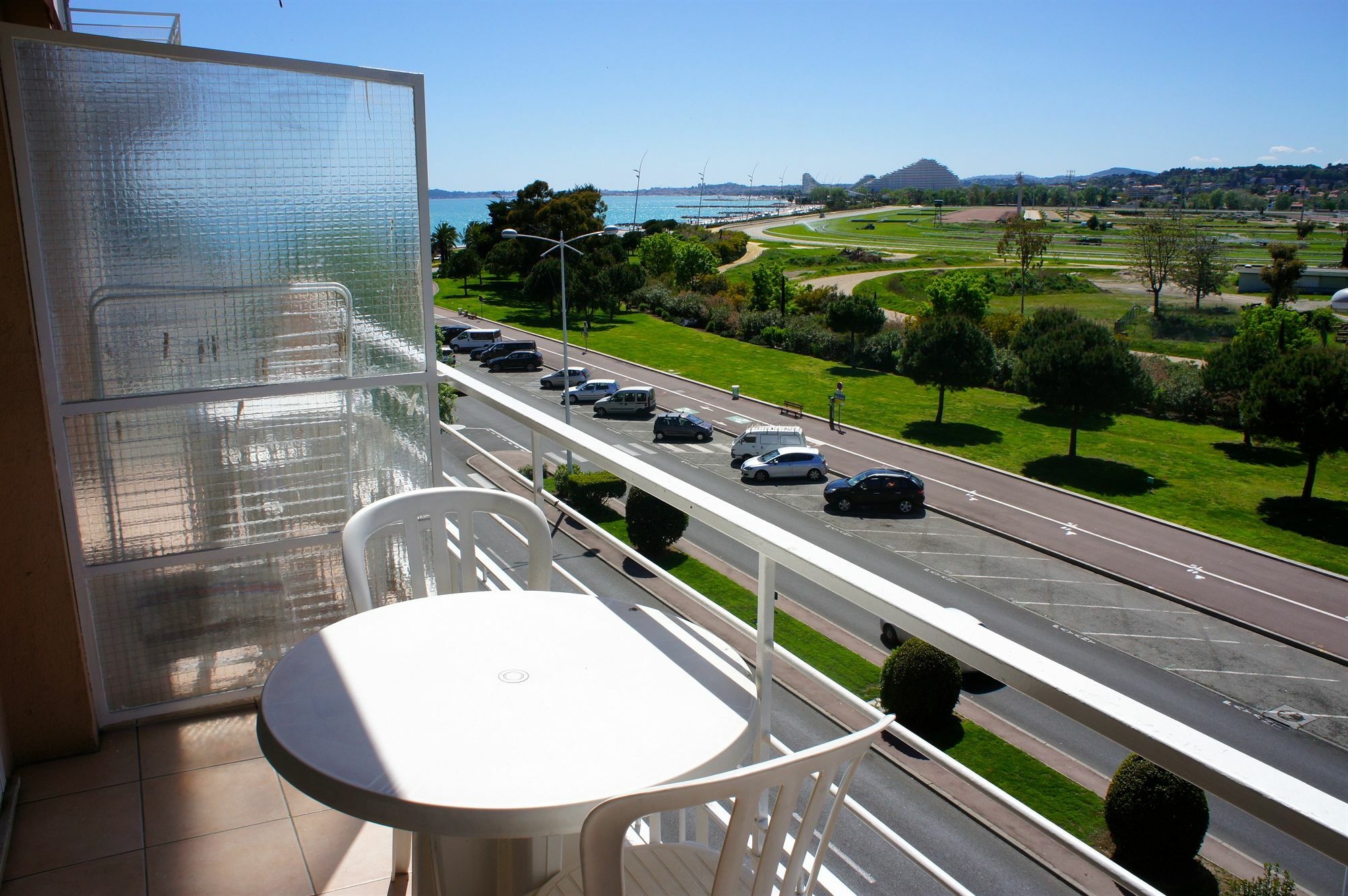 Residence Meublee Studiotel Cagnes-sur-Mer Exterior foto
